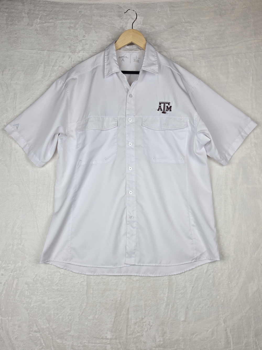 Texas A&M Aggies Antigua Button Down Shirt Men's Large White Short Sleeve